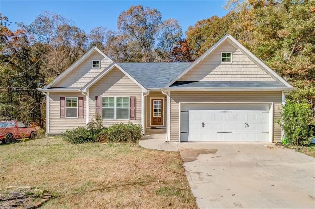 6 bedroom, 3 bathroom, 3,234 sq ft single family residence sold at 3463 SILVER CHASE Court, Gainesville, GA 30507
