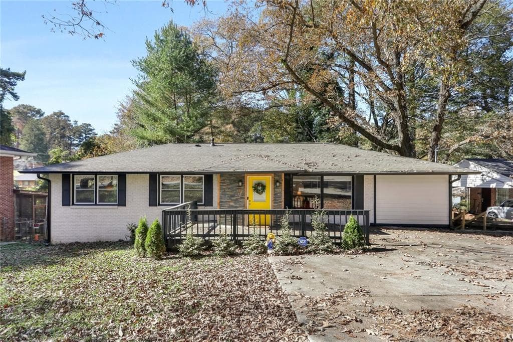 2579 Delowe Drive, East Point, GA 30344 — most recent listing photo