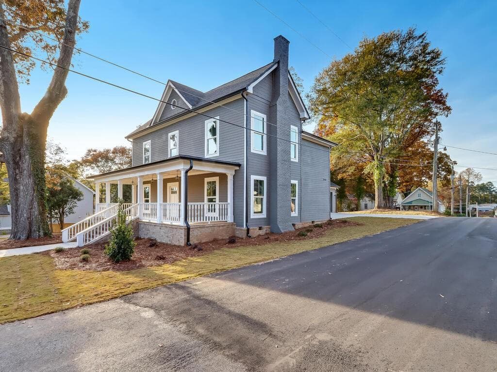 5 bedroom, 4 bathroom, 3,056 sq ft single family residence sold at 609 Garner Street, Buford, GA 30518