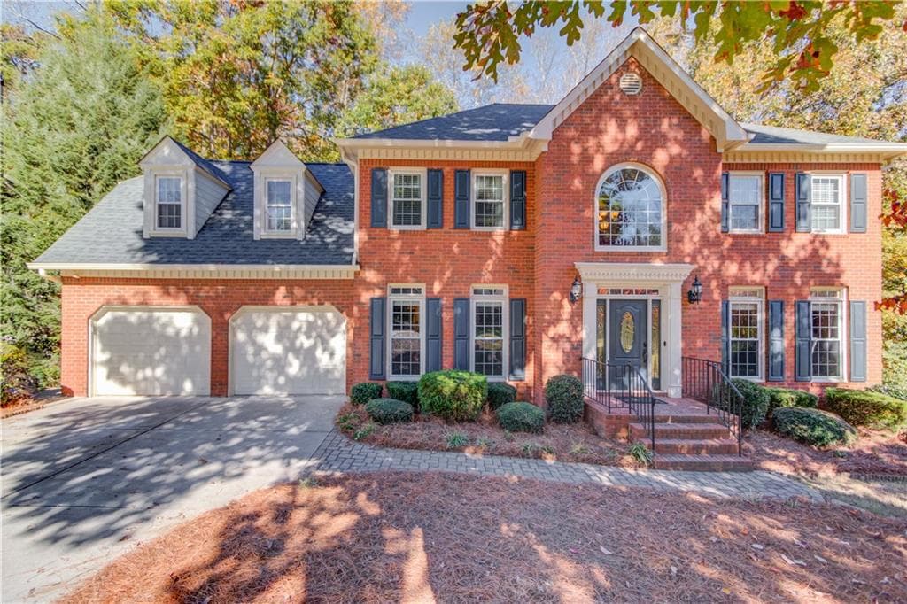 3307 Lantern Coach Lane, Roswell, GA 30075 — most recent listing photo