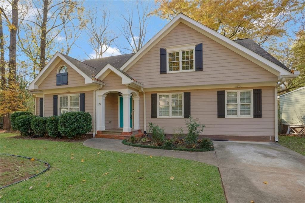 3 bedroom, 3 bathroom, 2,032 sq ft single family residence sold at 863 Gresham Avenue, Atlanta, GA 30316