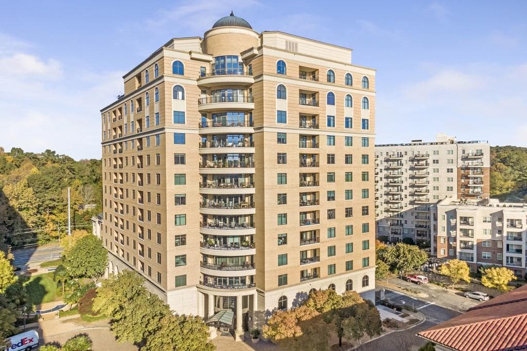 3286 Northside Parkway 805, Atlanta, GA 30327 — most recent listing photo