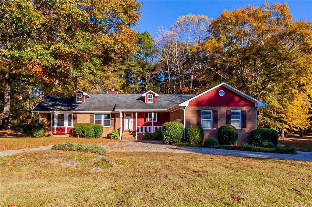 121 Hayes Circle, Rex, GA 30273 — most recent listing photo
