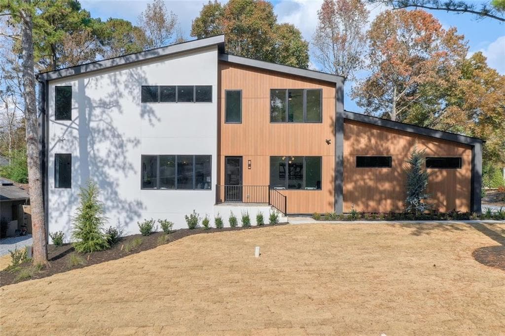 5 bedroom, 6 bathroom, 4,554 sq ft single family residence sold at 2272 Chrysler Terrace, Atlanta, GA 30345