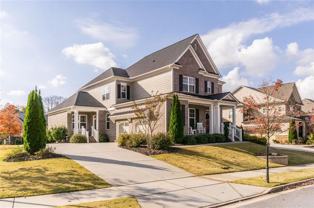 1035 ETRIS MANOR Drive, Roswell, GA 30075 — most recent listing photo