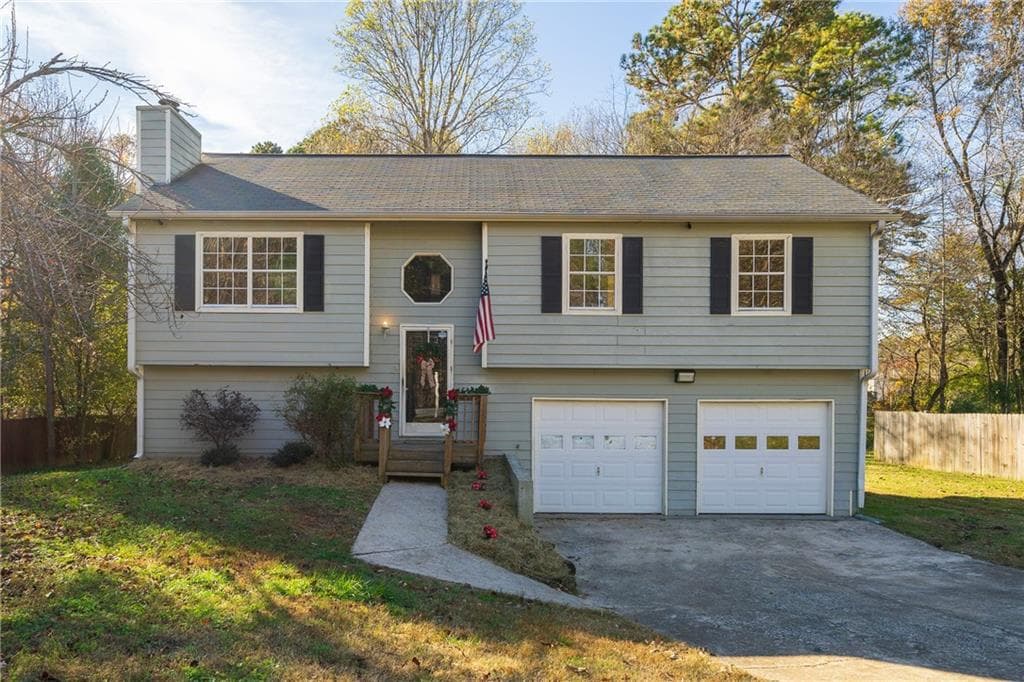 3 bedroom, 2 bathroom, 1,189 sq ft single family residence sold at 418 Davis Mill Road, Dallas, GA 30157