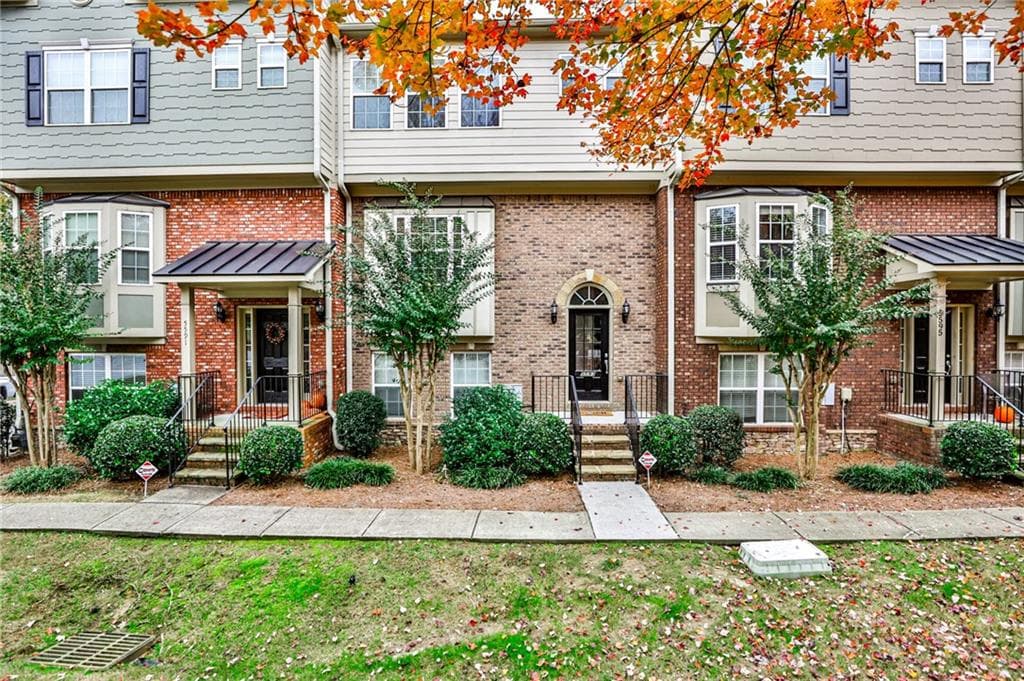 5593 Winter Oak Way, Norcross, GA 30071 — most recent listing photo