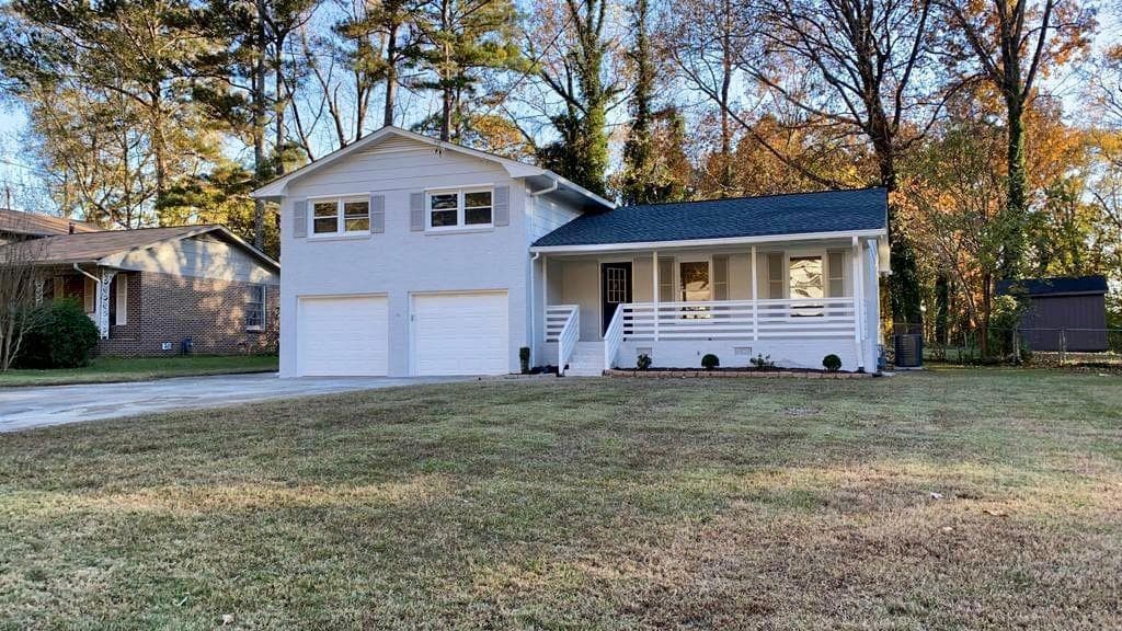 3 bedroom, 3 bathroom, 1,778 sq ft single family residence sold at 1853 Caribaea Trail, Atlanta, GA 30316