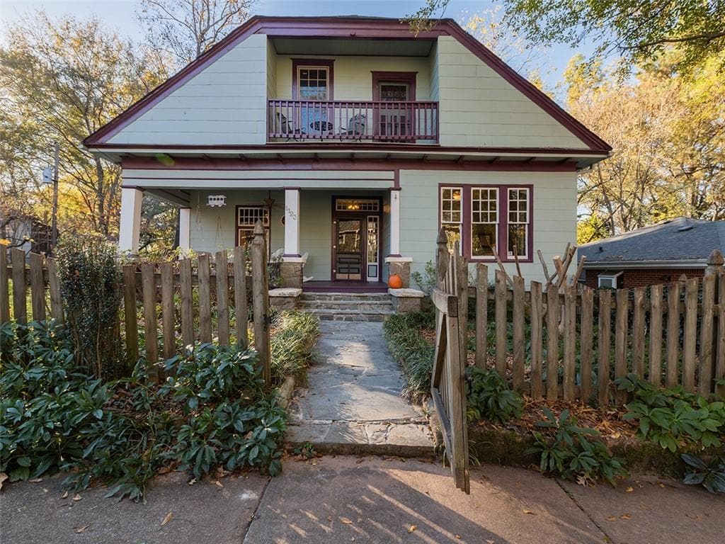 4 bedroom, 2 bathroom, 2,161 sq ft single family residence sold at 1123 Eden Avenue, Atlanta, GA 30316