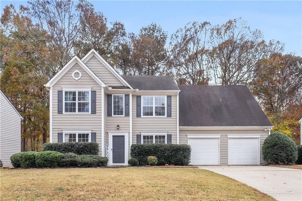 3 bedroom, 3 bathroom, 2,196 sq ft single family residence sold at 3415 Sandlake Drive, Marietta, GA 30008