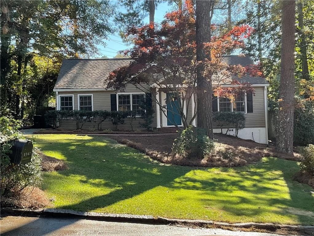 3 bedroom, 3 bathroom, 2,156 sq ft single family residence sold at 1147 Kingsley Circle, Atlanta, GA 30324