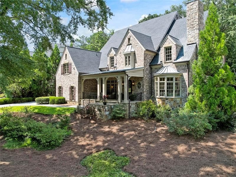 6 bedroom, 7 bathroom, 6,205 sq ft single family residence sold at 780 Brook Park Place, Sandy Springs, GA 30342