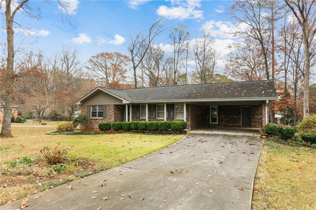 3935 Gloucester Drive, Tucker, GA 30084 — most recent listing photo