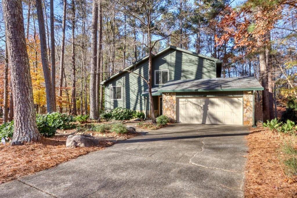 4 bedroom, 3 bathroom, 2,176 sq ft single family residence sold at 9700 Hillside Drive, Roswell, GA 30076