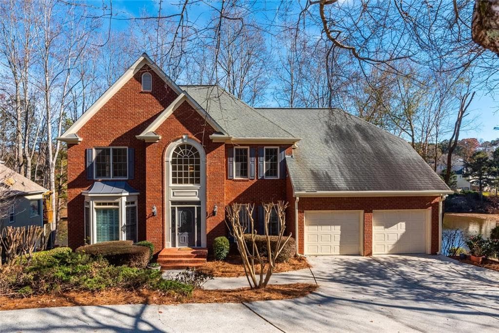 5 bedroom, 5 bathroom, 5,092 sq ft single family residence sold at 4905 Day Lily Way, Acworth, GA 30102