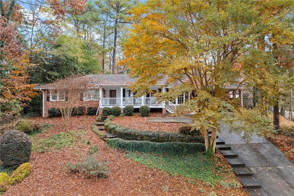 775 Starlight Drive, Sandy Springs, GA 30342 — most recent listing photo