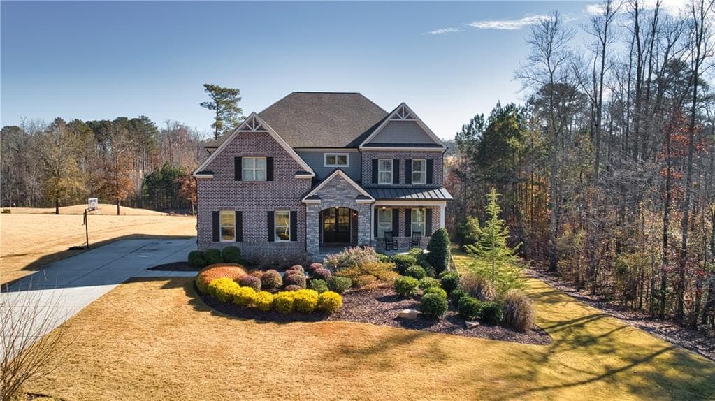 5 bedroom, 4 bathroom, 4,529 sq ft single family residence sold at 2985 Manorview Lane, Milton, GA 30004