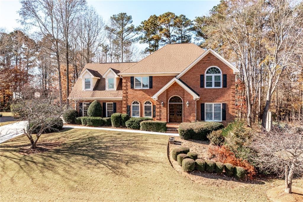 240 Woodbury Way, Alpharetta, GA 30022 — most recent listing photo