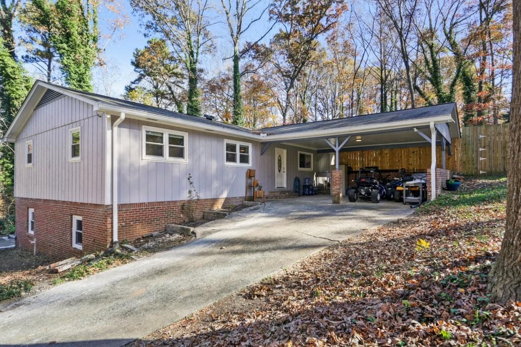 2520 Stoney Brook Lane, Marietta, GA 30062 — most recent listing photo