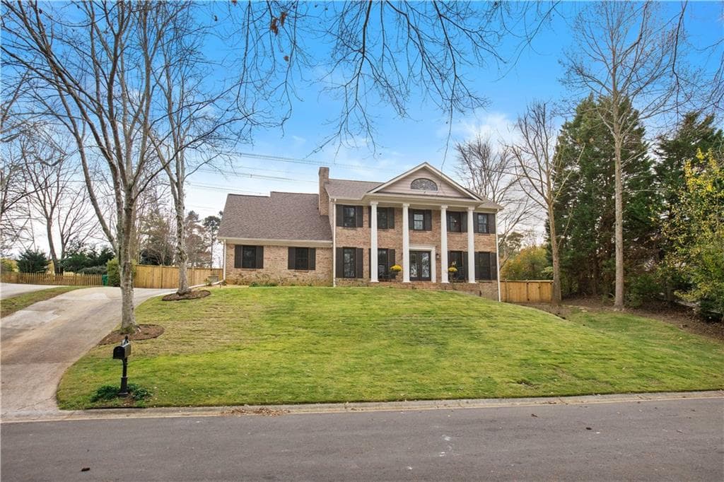 1901 Leiden Court, Dunwoody, GA 30338 — most recent listing photo