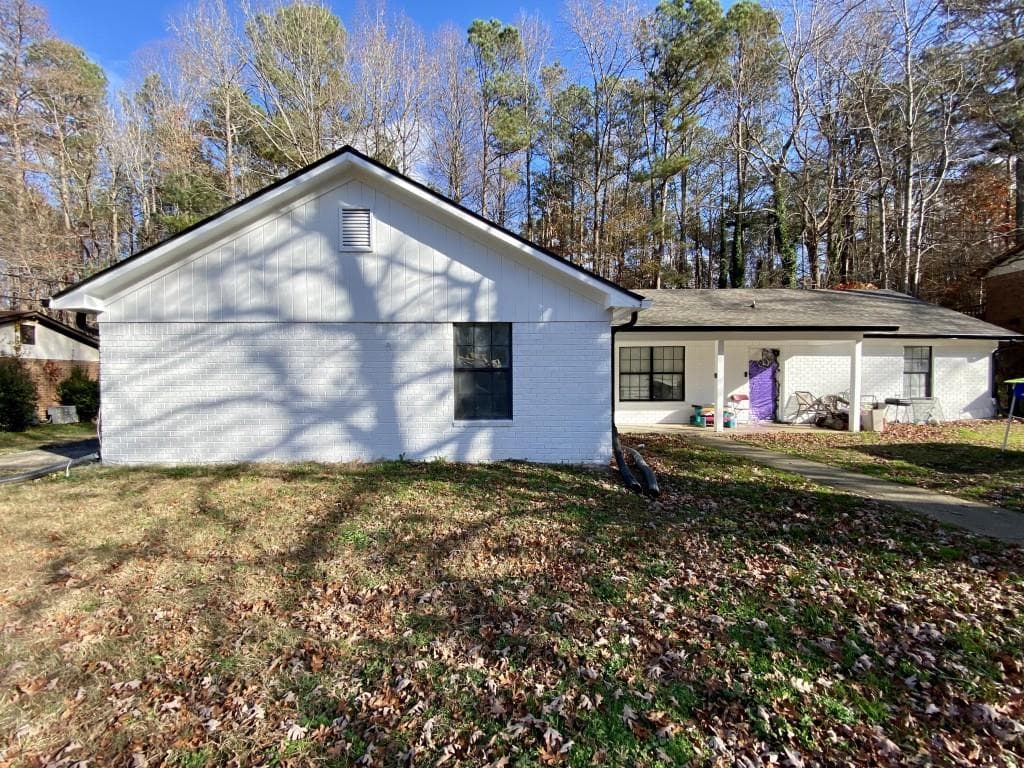 duplex sold at 1660 Nutmeg Street, Douglasville, GA 30134