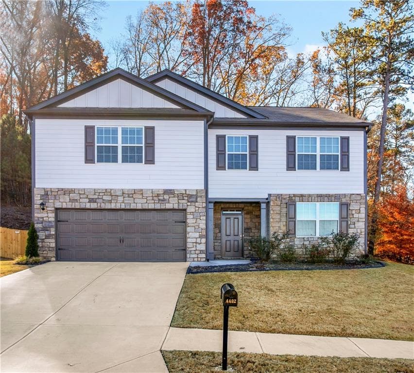 4 bedroom, 3 bathroom, 2,832 sq ft single family residence sold at 4402 Minkslide Drive, Atlanta, GA 30331