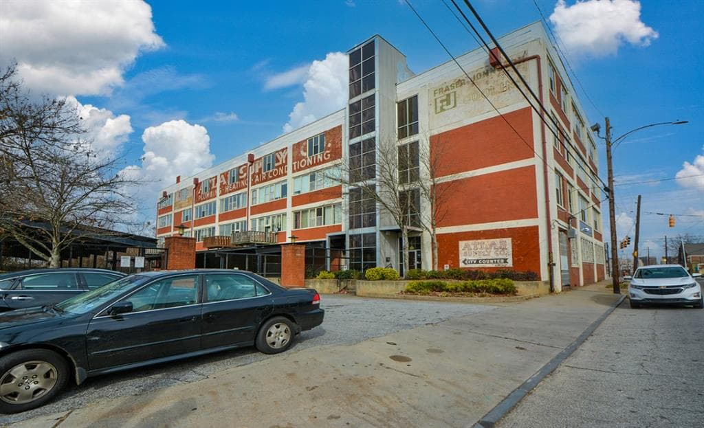 1 bedroom, 1 bathroom, 1,257 sq ft condominium sold at 505 Whitehall Street 205, Atlanta, GA 30303