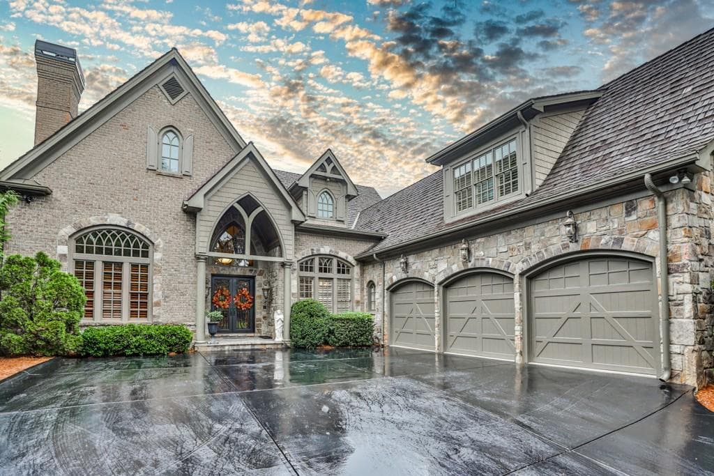 260 Ardsley Lane, Alpharetta, GA 30005 — most recent listing photo
