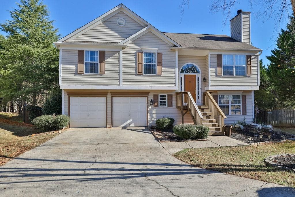 4 bedroom, 3 bathroom, 2,450 sq ft single family residence sold at 356 Darter Cove, Kennesaw, GA 30144