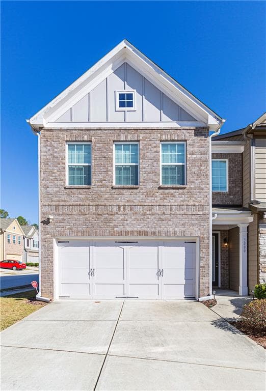 3 bedroom, 3 bathroom, 1,968 sq ft townhouse sold at 3000 Clear View Lane, Snellville, GA 30078