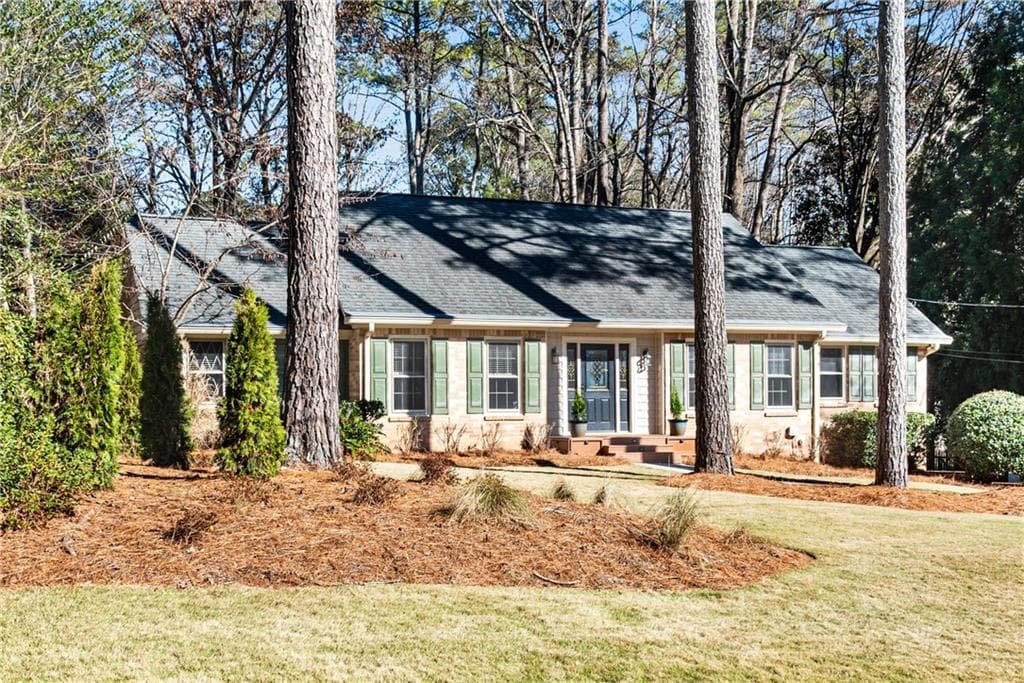5039 Larry Lane, Marietta, GA 30068 — most recent listing photo