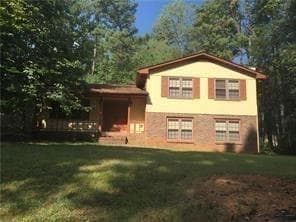 4 bedroom, 3 bathroom, 2,249 sq ft single family residence sold at 3167 Mountain Creek Lane, Roswell, GA 30075