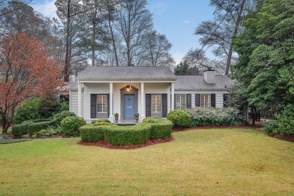 4 bedroom, 4 bathroom, 2,500 sq ft single family residence sold at 2961 W Roxboro Road, Atlanta, GA 30324