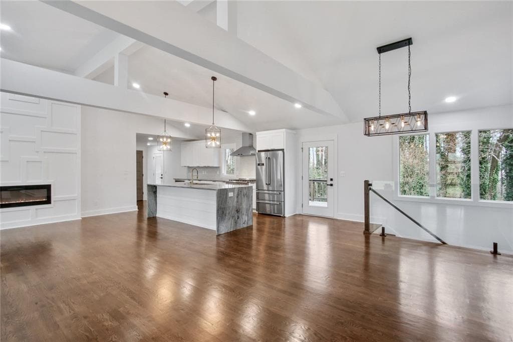 5 bedroom, 4 bathroom, 3,100 sq ft single family residence sold at 2932 Applewood Court, Atlanta, GA 30345