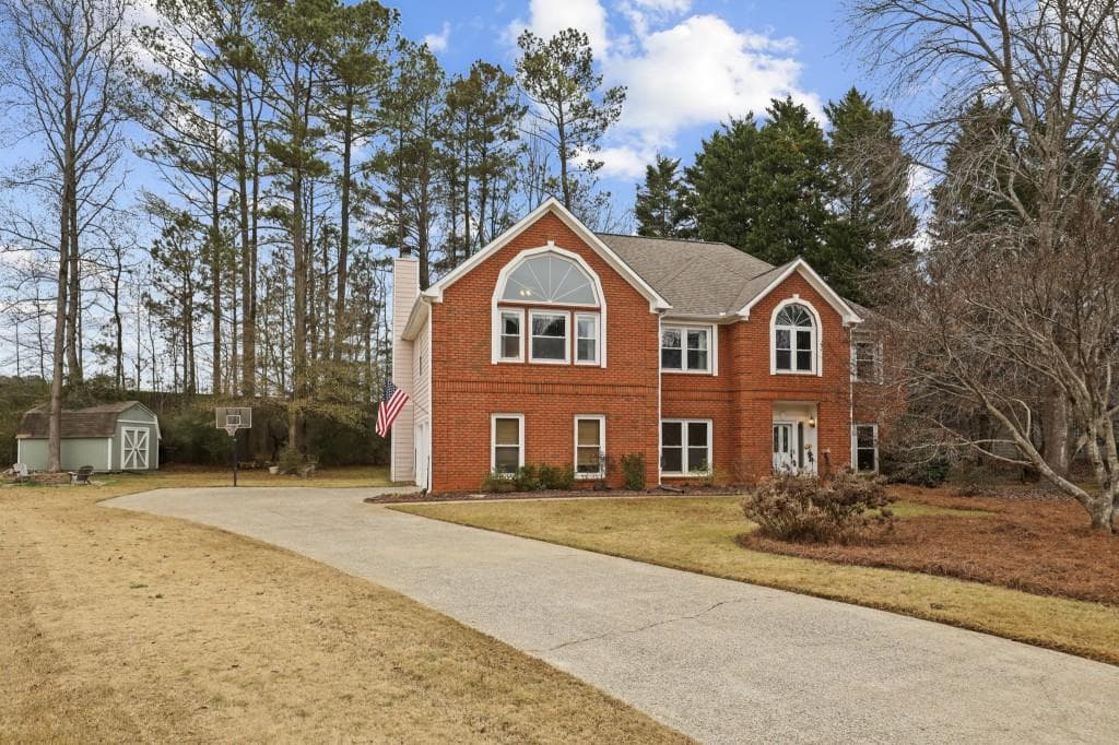 4 bedroom, 3 bathroom, 3,634 sq ft single family residence sold at 420 Allenbrook Court, Roswell, GA 30075