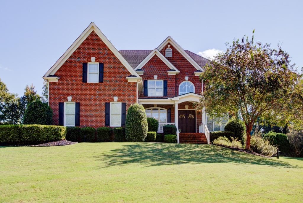 5 bedroom, 6 bathroom, 4,663 sq ft single family residence sold at 12765 Oak Falls Drive, Alpharetta, GA 30009