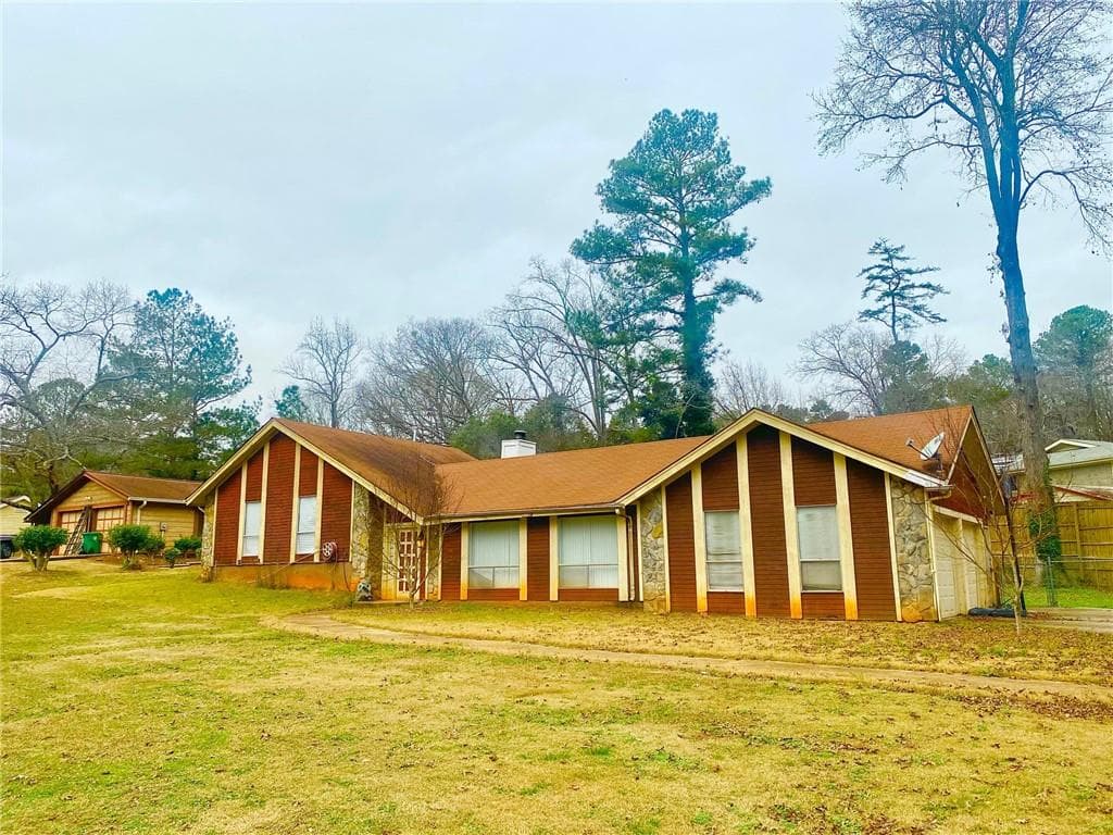 3318 Saxony Way, Lithonia, GA 30038 — most recent listing photo