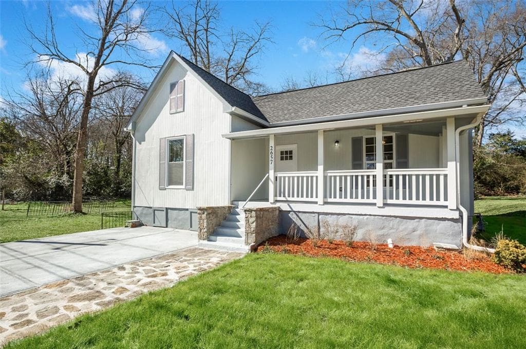 2657 WILLIAMS GRANT REYNOLDS Drive, Lithonia, GA 30058 — most recent listing photo