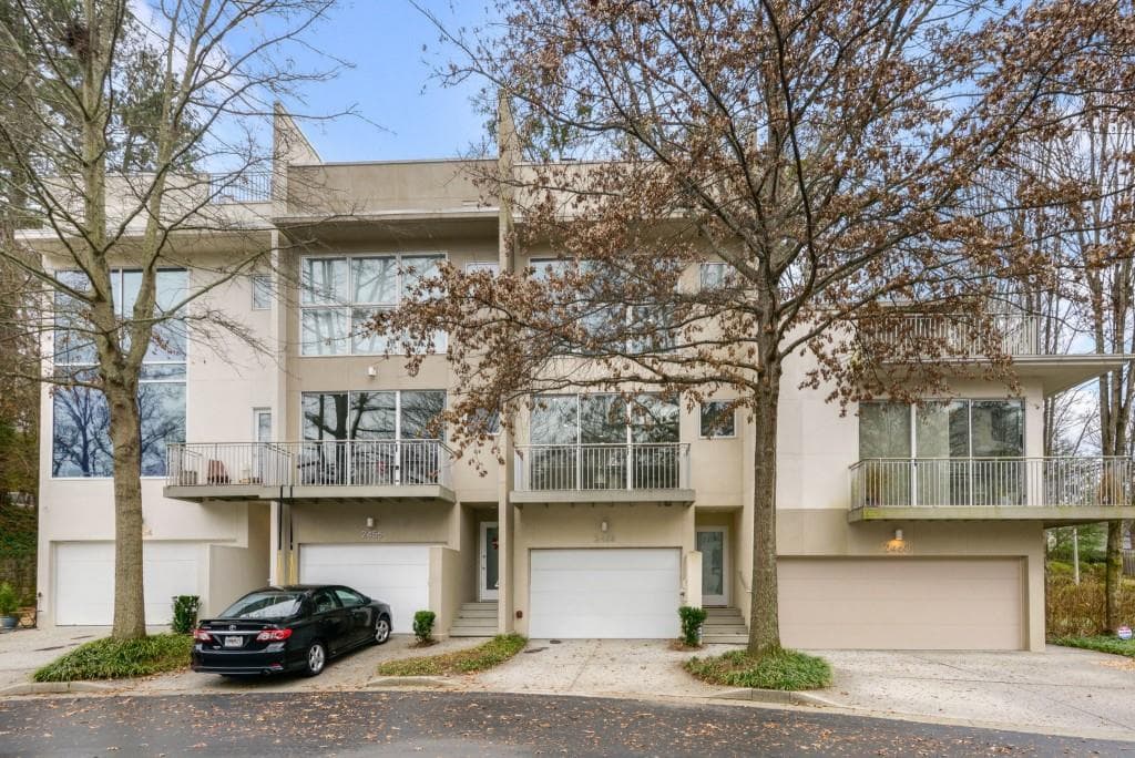 2458 Field Way, Brookhaven, GA 30319 — most recent listing photo