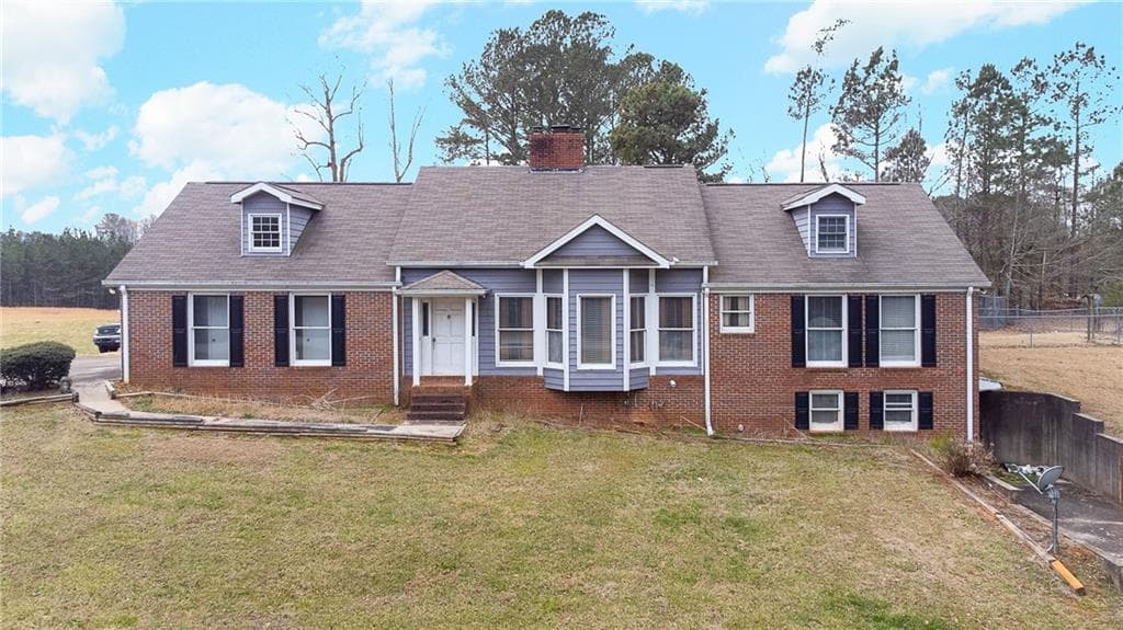 3 bedroom, 3 bathroom, 3,980 sq ft single family residence sold at 2144 Cowart Road, Dawsonville, GA 30534
