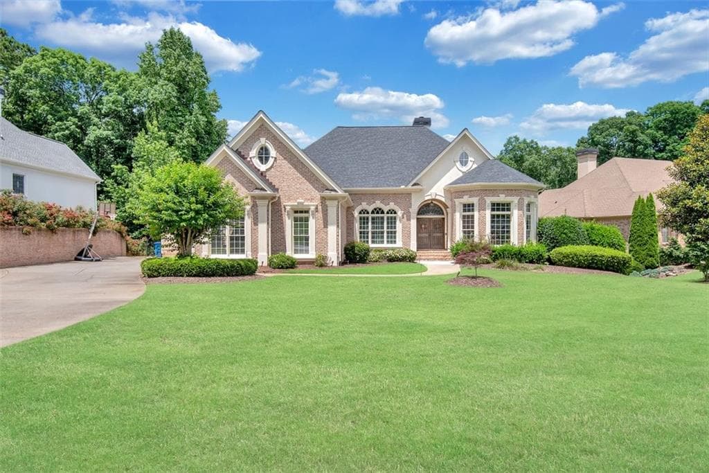 6825 Sunbriar Drive, Cumming, GA 30040 — most recent listing photo