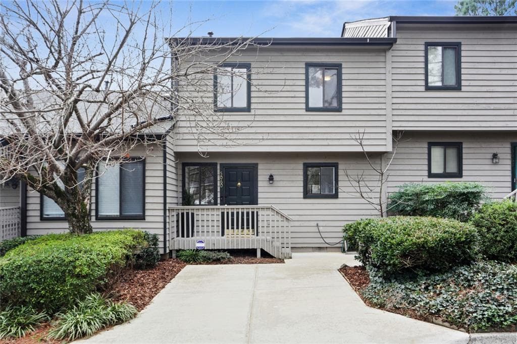 5060 Gardenia Circle, Marietta, GA 30068 — most recent listing photo