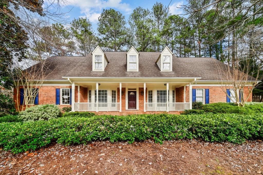 590 Spindlewick Drive, Sandy Springs, GA 30350 — most recent listing photo