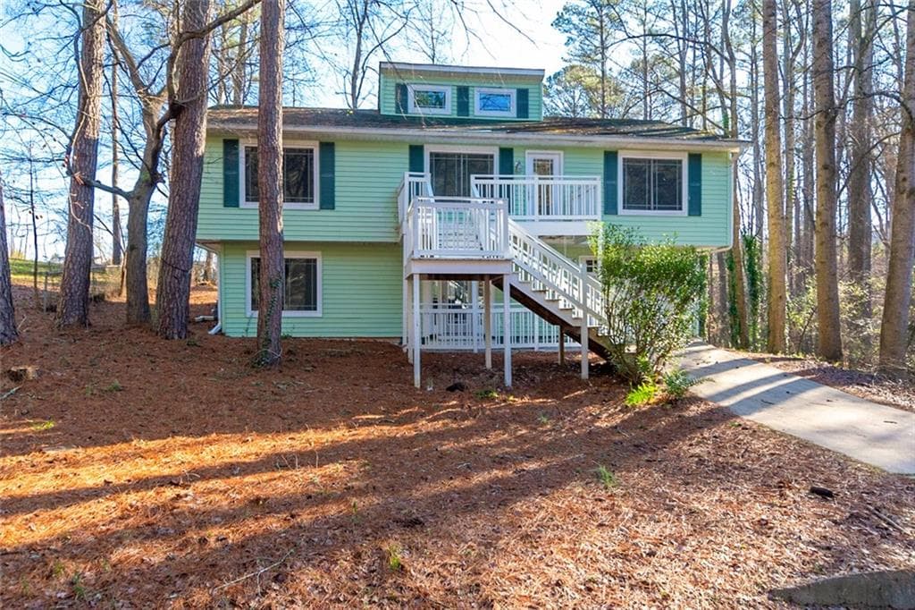 3 bedroom, 2 bathroom, 1,380 sq ft single family residence sold at 121 Misty Hollow Way, Woodstock, GA 30188