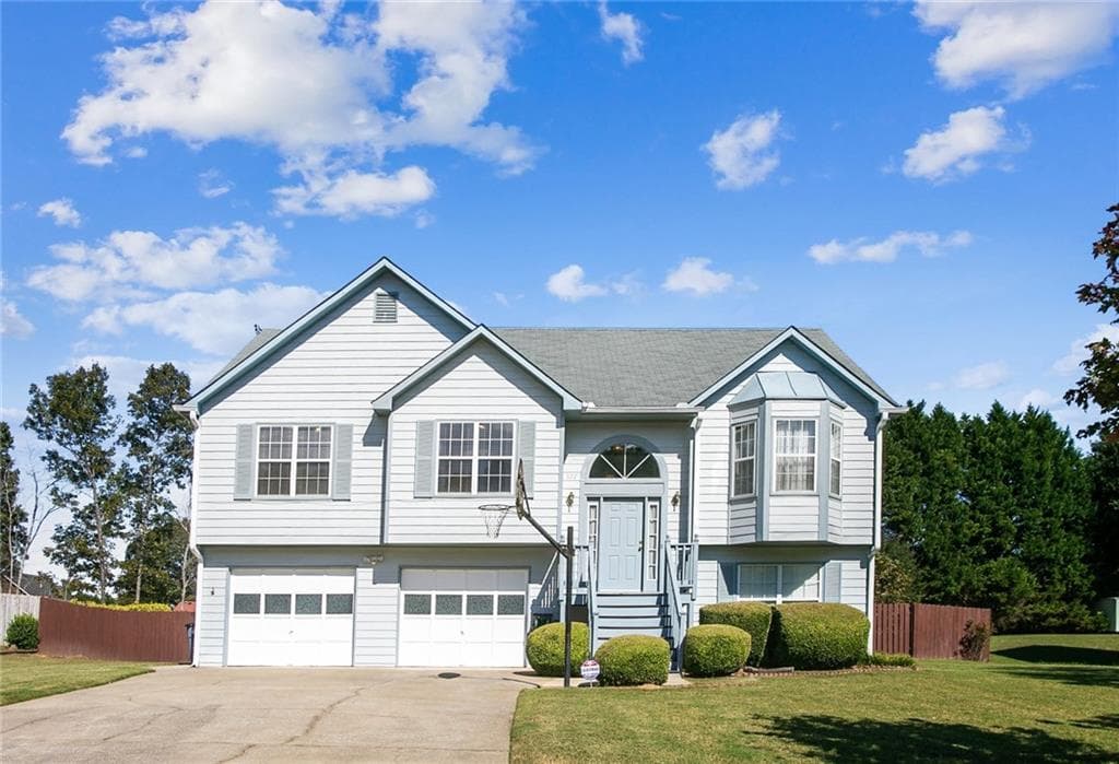 572 Whaleys Lake Drive, Jonesboro, GA 30238 — most recent listing photo