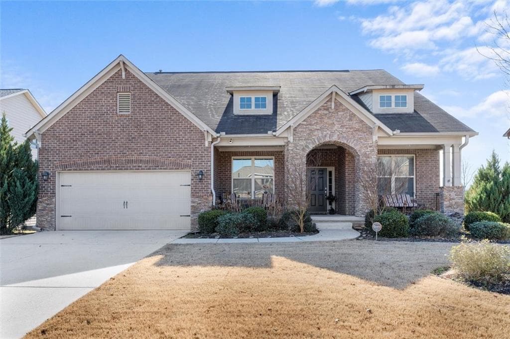 4 bedroom, 4 bathroom, 3,008 sq ft single family residence sold at 522 Creekshire Circle, Canton, GA 30115