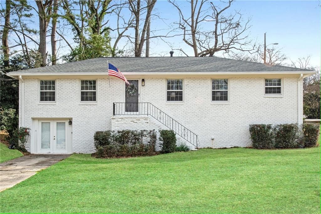 210 Worthington Drive, Marietta, GA 30068 — most recent listing photo