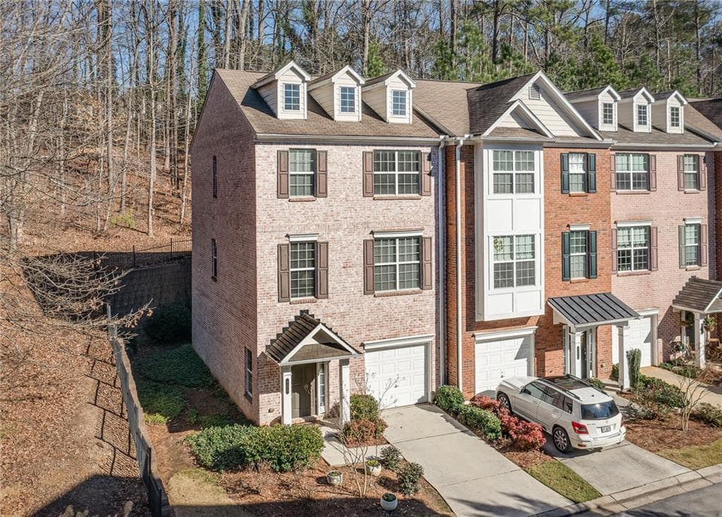 602 Pember Point, Sandy Springs, GA 30350 — most recent listing photo