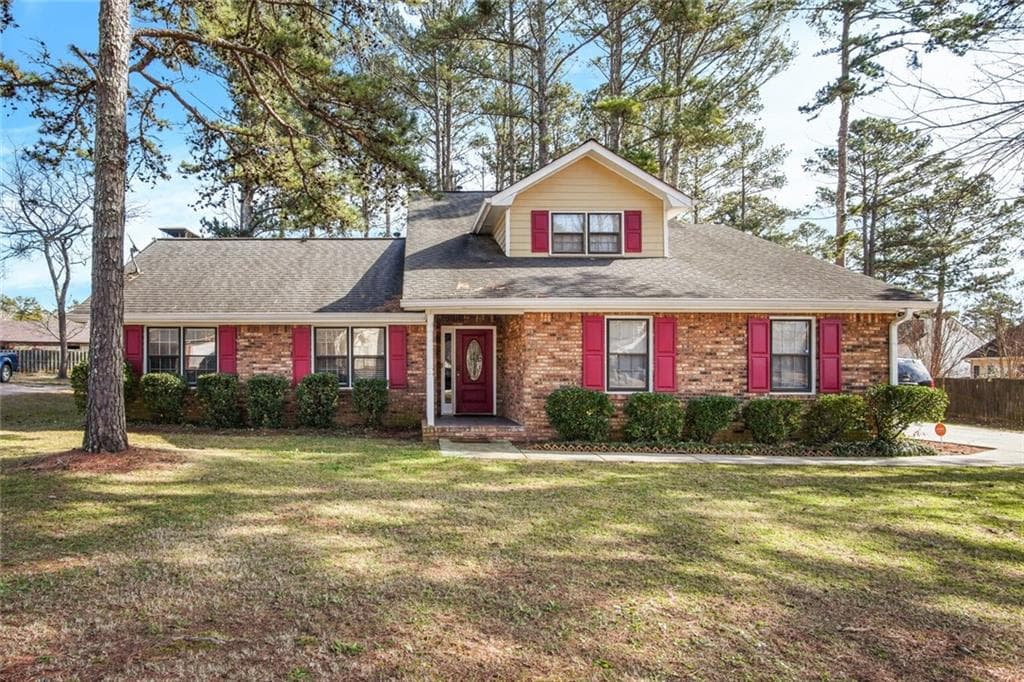 4 bedroom, 3 bathroom, 2,209 sq ft single family residence sold at 3228 Hildas Corner, Conyers, GA 30013
