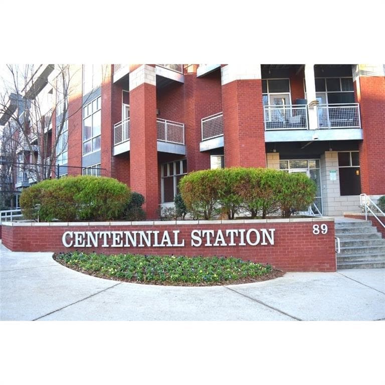 2 bedroom, 2 bathroom, 1,250 sq ft condominium sold at 89 Mangum Street 307, Atlanta, GA 30313